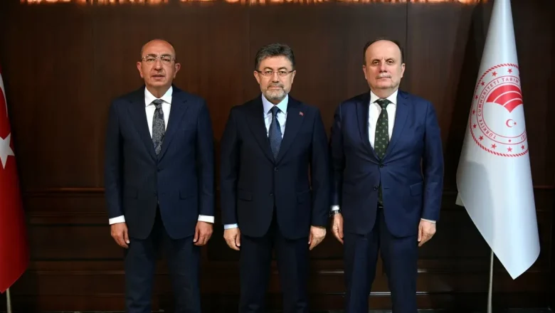 Bakan Yumaklı’dan Konya Meram’ın tarım politikalarına tam not