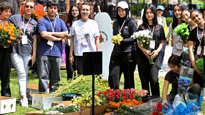 Antalya’da ‘Çiçek Desenleri Günleri’ başladı
