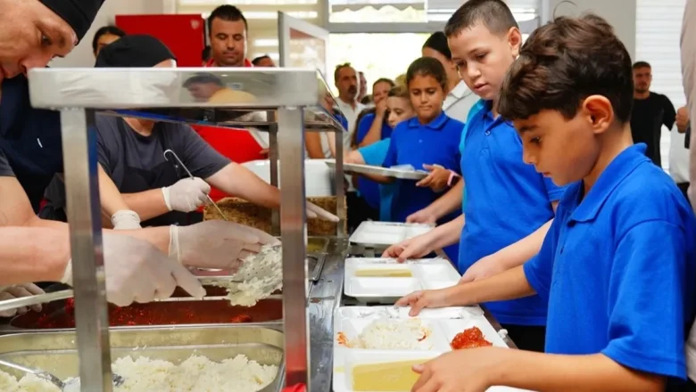 Balıkesir’de öğrenciler bu lokantaları çok sevdi… 30 TL’ye 3 çeşit yemek!