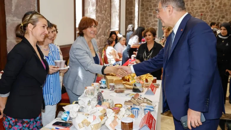 Başkan Tugay: İzmir ‘Kadın Dostu Kent’ olmayı sürdürecek