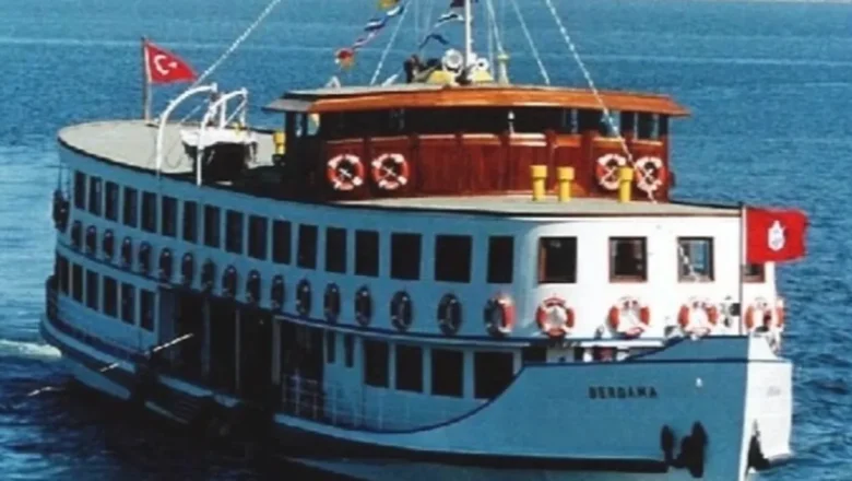 Bergama Vapuru rotasını gençler için çevirdi