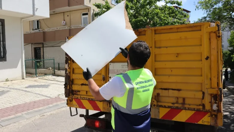 Çayırova’da kaba atıklar geri dönüşüme kazandırılıyor