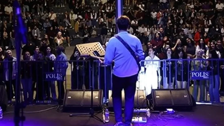 ​​​​​​​Denizli’de gençlik konserleri ile bayram coşkusu