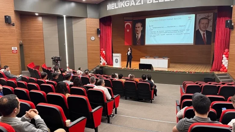 Kayseri Melikgazi’den personeline aile eğitimi