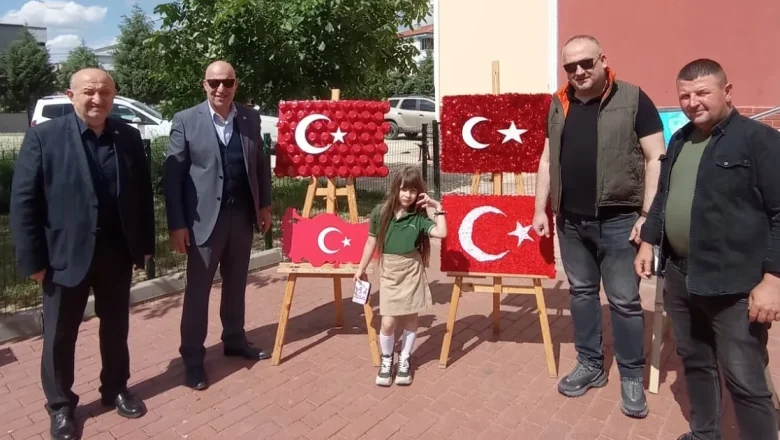 Keşan Raşit Efendi İlkokulu’nda kermes ve resim sergisi coşkusu