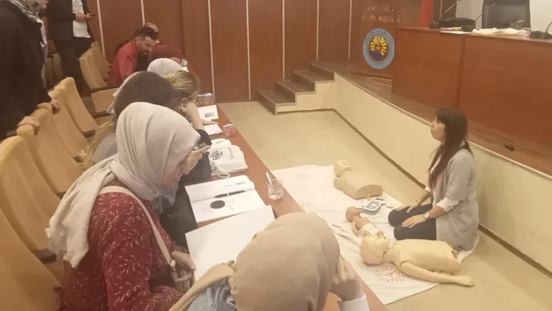 Kocaeli Gölcük’te personele ilk yardım eğitimi