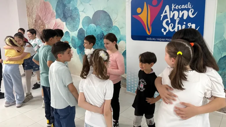 Kocaeli’de ‘Anne Şehir’ ile adım adım hayata