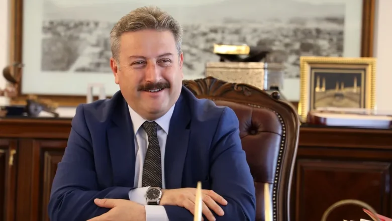Mustafa Palancıoğlu’ndan Anneler Günü mesajı