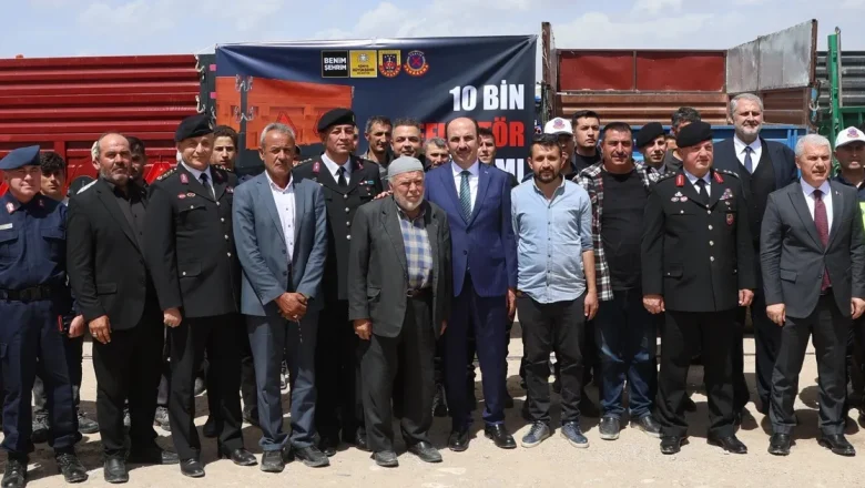 “Reflektör Tak, Görünür Ol” projesi ile çiftçilere 10 bin adet reflektör dağıtılacak